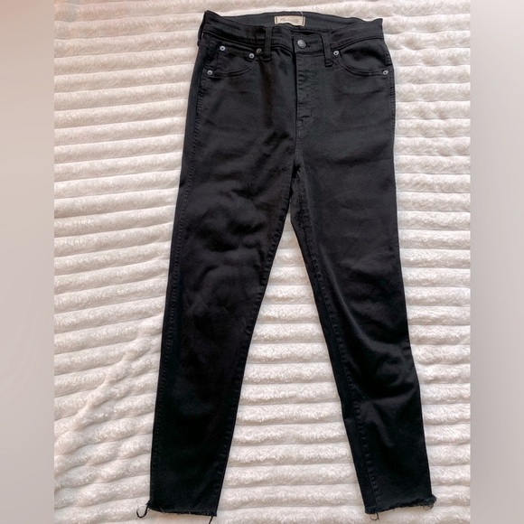 Madewell Women's Raw Hem Black Skinny Jeans - Picture 1 of 8